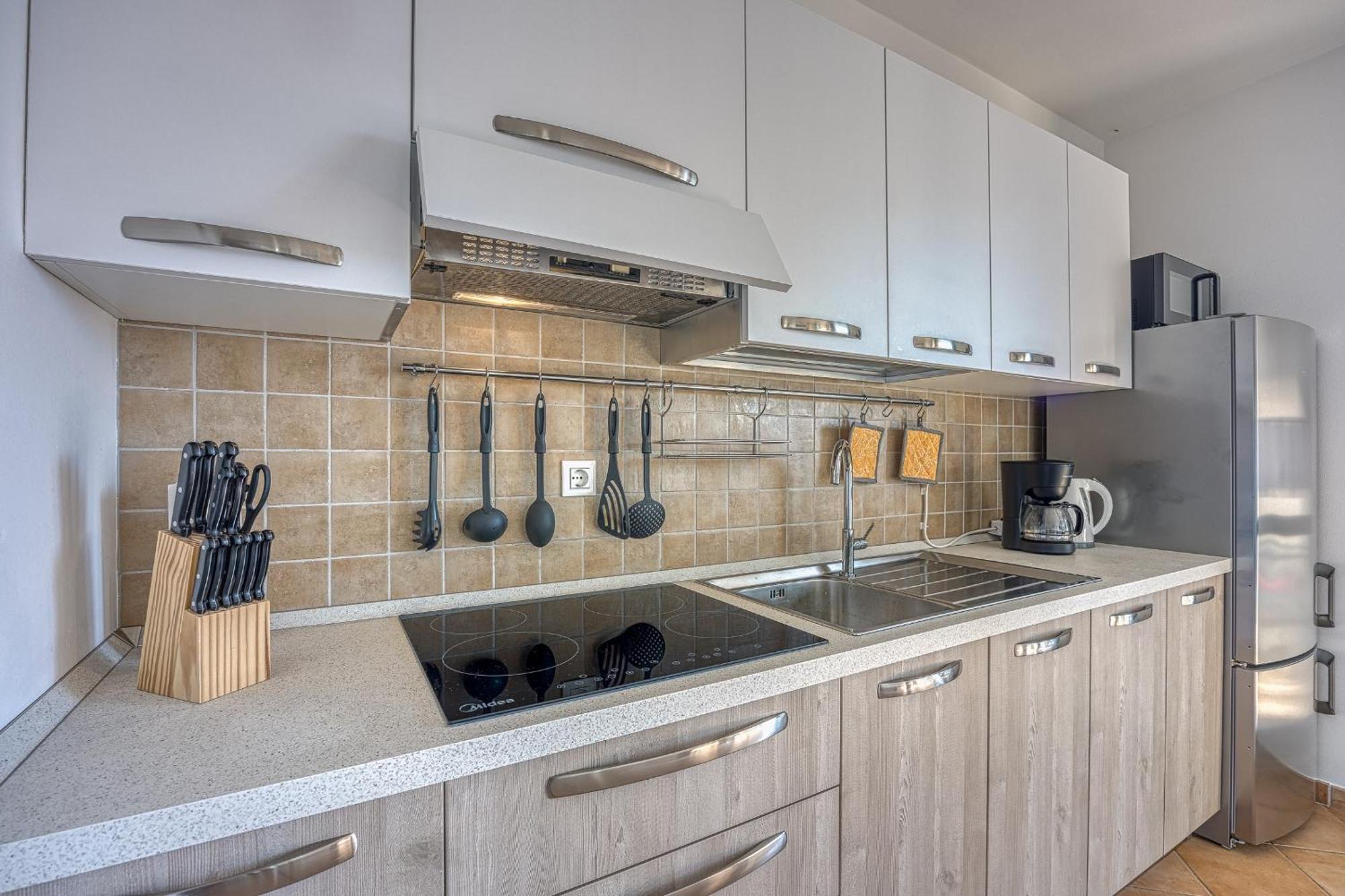 Apartment Anita Gedici Bagian luar foto